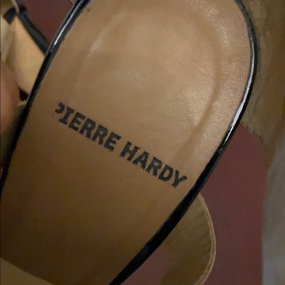 Pierre Hardy Black Patent Leather Sandals - Picture 7 of 10